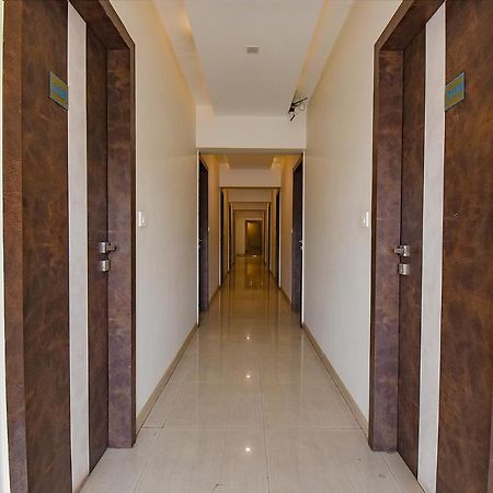 FabHotel Royce Studio Apartments Pune Esterno foto